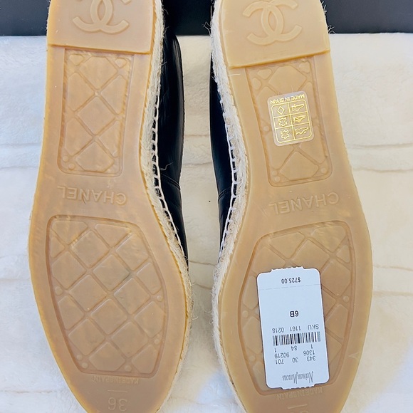 Chanel Espadrille Slip On - Picture 6 of 9